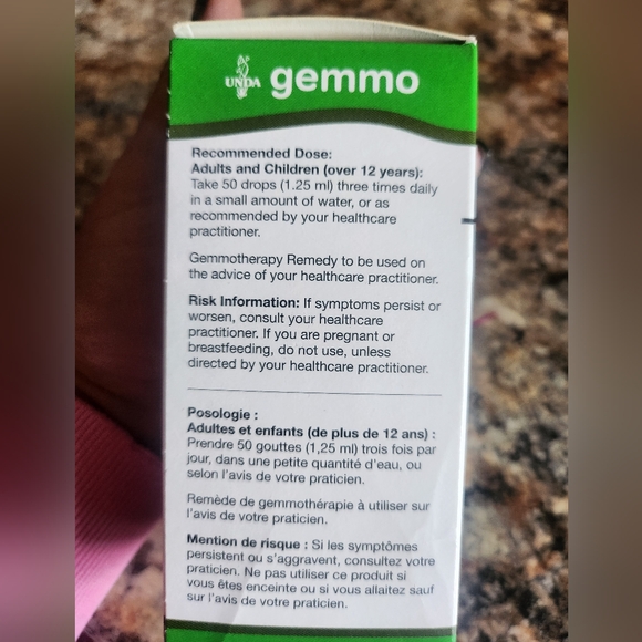 UNDA Gemmo Prunus Amygdalus Liquid - Picture 3 of 5